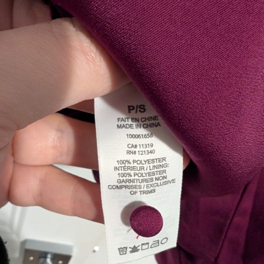 Dynamite/Plum Open Back Blouse Sz S - Picture 3 of 5